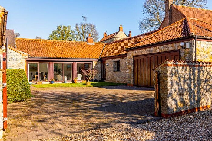 4 Bedroom Detached House For Sale In Far End, Boothby Graffoe, Lincoln, LN5
