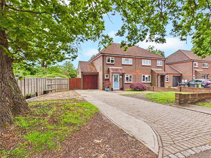 3 Bedroom Semi Detached House For Sale In Almond Close, Guildford, Surrey, GU1