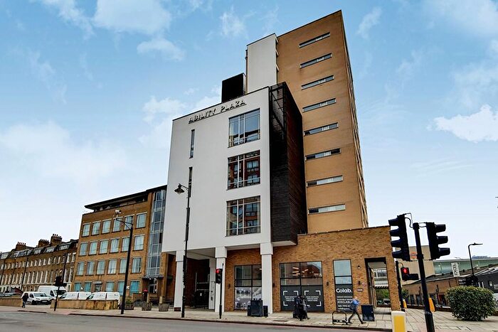 1 Bedroom Flat To Rent In Arbutus Street, Haggerston, London, E8