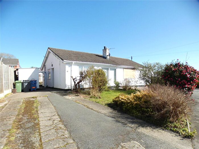 2 Bedroom Bungalow To Rent In Penlon, Menai Bridge, Anglesey, LL59