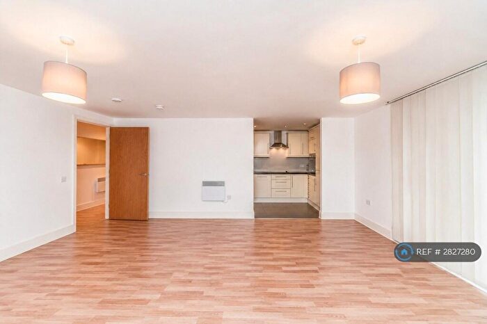 1 Bedroom Flat To Rent In Golate St, Cardiff, CF10