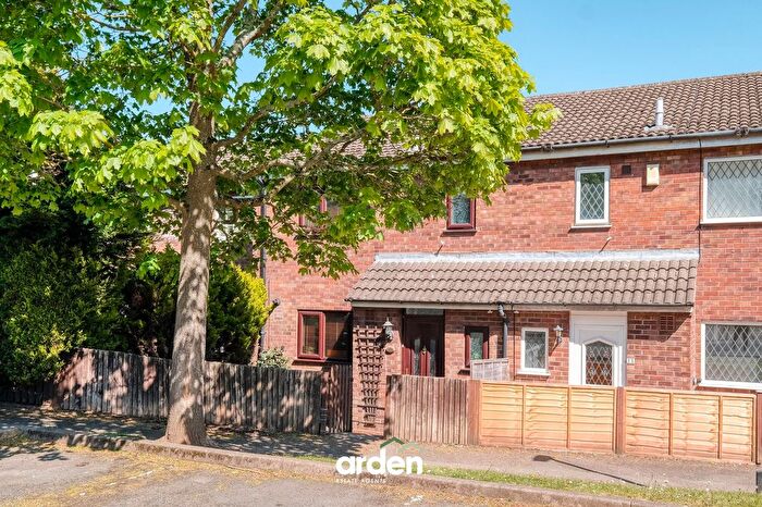 3 Bedroom Terraced House For Sale In Huins Close, Redditch, B98