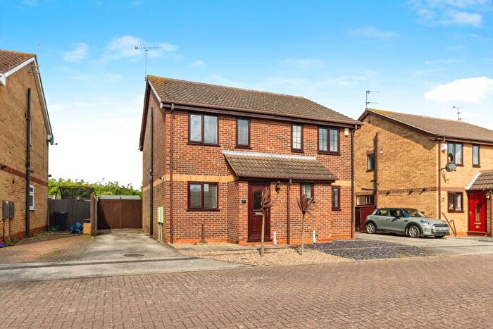 2 Bedroom Semi-Detached House For Sale In The Hollins, Calverton, Nottingham, Nottinghamshire, NG14
