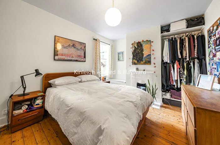 2 Bedroom Flat For Sale In Cheltenham Road, Upper Nunhead, London, SE15