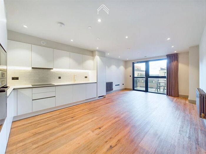 1 Bedroom Flat To Rent In The Sessile, London, N17