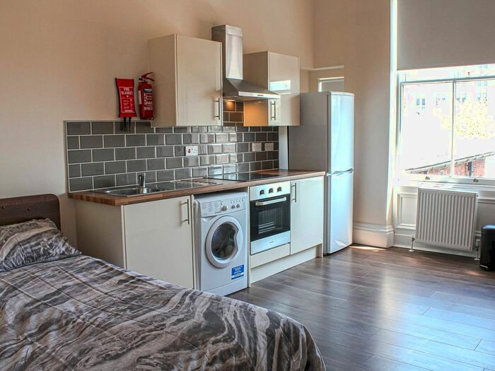 Studio To Rent In Clarendon Road, Leeds, LS2