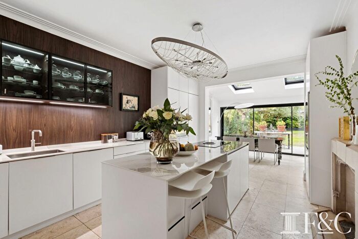 5 Bedroom Detached House For Sale In Suffolk Road, London, SW13