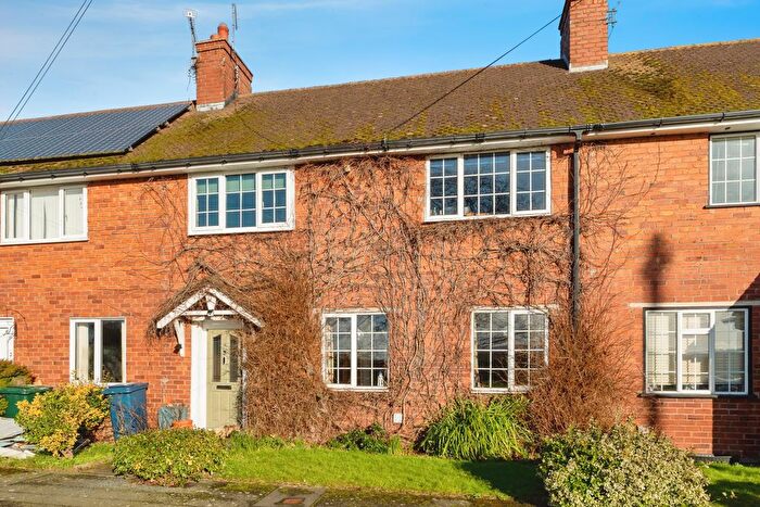 4 Bedroom Terraced House For Sale In Moor Crescent, Lower Kinnerton, Chester, Cheshire West And Ches, CH4