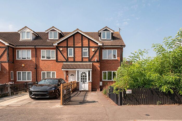 4 Bedroom Property To Rent In Wilson Avenue, Mitcham, CR4