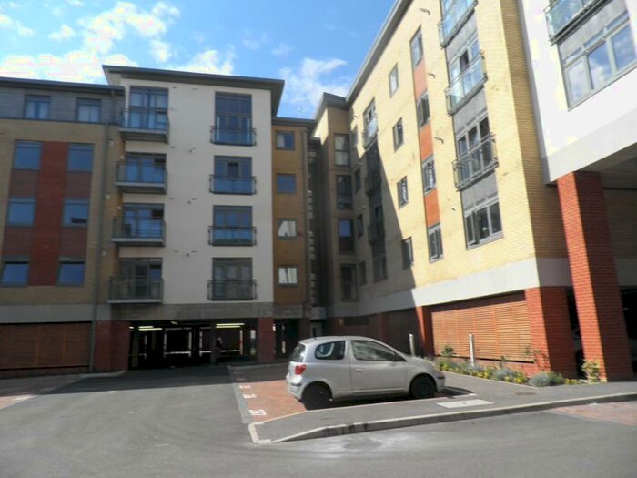 1 Bedroom Apartment To Rent In Hart Street, Maidstone, ME16
