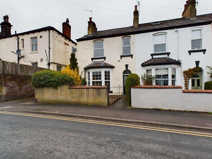 4 Bedroom End Of Terrace House To Rent In Mount Street, Harrogate, HG2