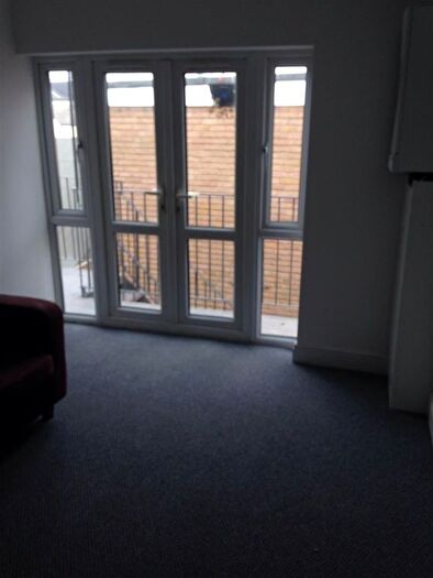1 Bedroom Flat To Rent In Lea Bridge Road, Leyton, E10