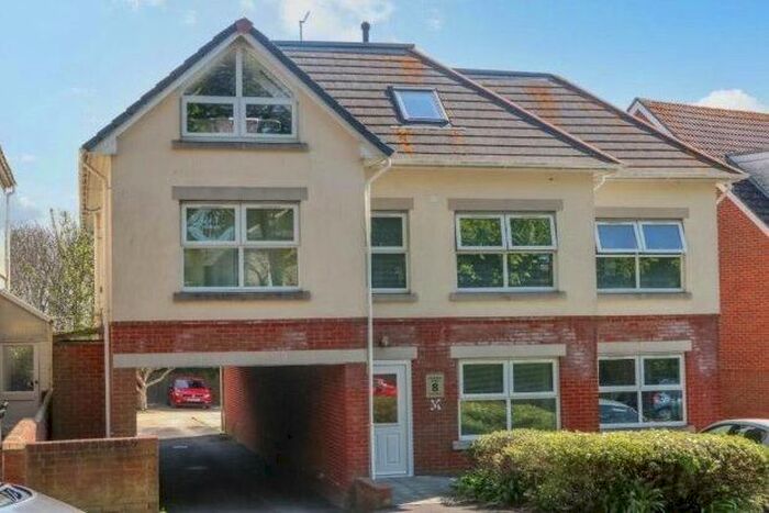 2 Bedroom Flat To Rent In Verne Road, Weymouth, DT4