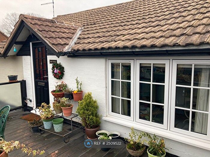 2 Bedroom Flat To Rent In Southam Road, Rugby, CV22