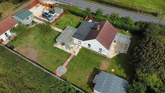 2 Bedroom Detached Bungalow For Sale In Huttoft, Alford, LN13