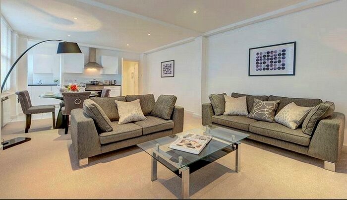 1 Bedroom Flat To Rent In Hill Street, London W1J