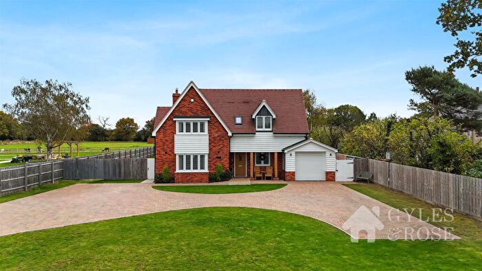 4 Bedroom Detached House For Sale In Capel Road, Bentley, IP9