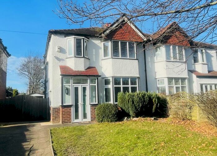 3 Bedroom House To Rent In Church Road, Formby, L37