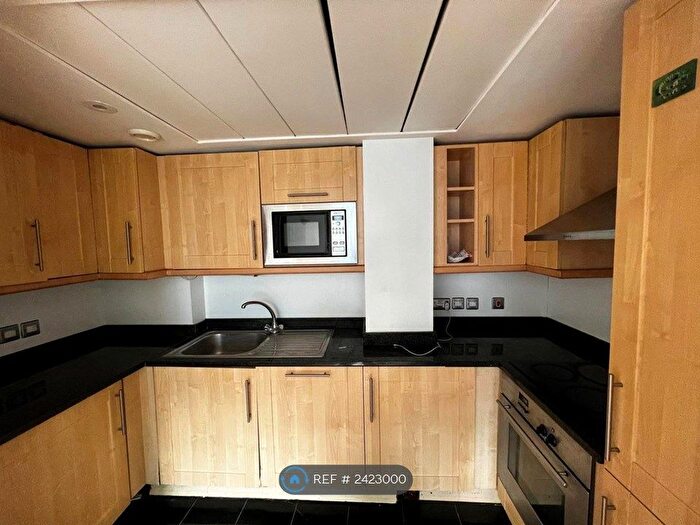 2 Bedroom Flat To Rent In Platinum House, Harrow, HA1