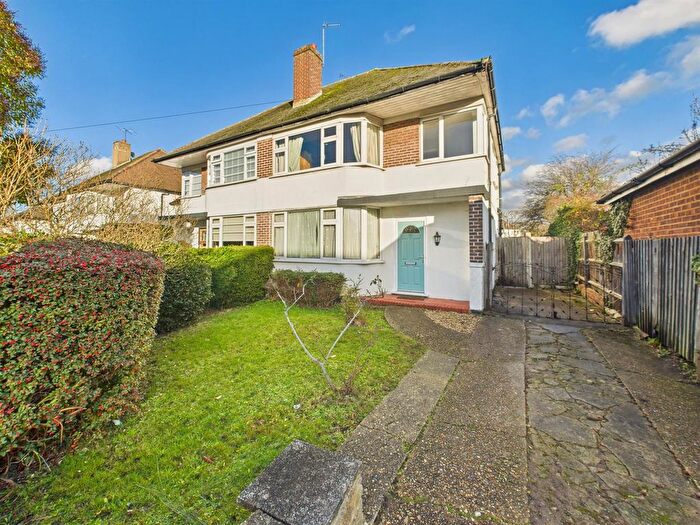 3 Bedroom Semi Detached House For Sale In Westbury Close, Ruislip, HA4