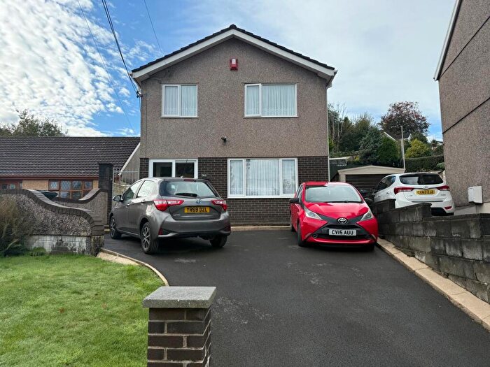 3 Bedroom Detached House For Sale In Cardonnel Road, Neath, Neath Port Talbot., SA10