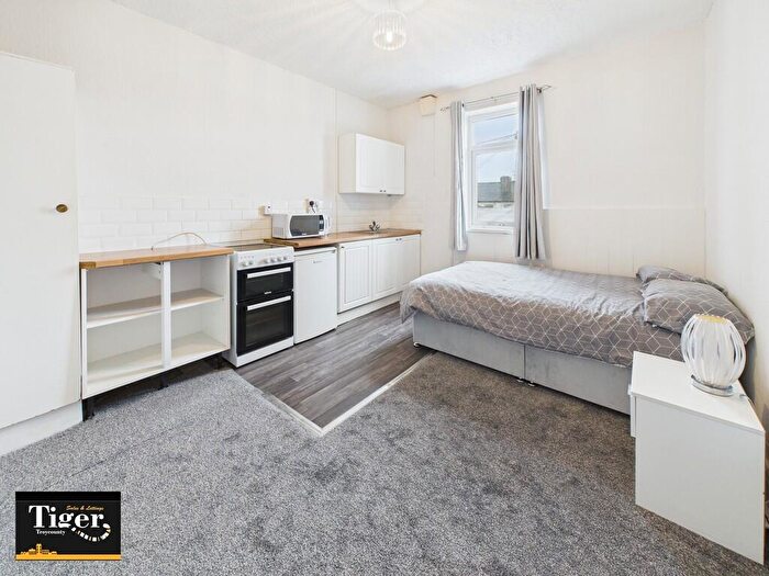 Studio To Rent In Palatine Road, Blackpool, FY1