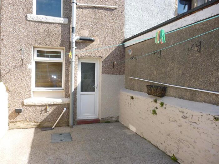 2 Bedroom Terraced House For Sale In Broadway, Lancaster, LA1