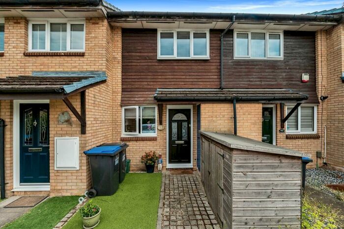 2 Bedroom House To Rent In Forresters Drive, Welwyn Garden City, AL7