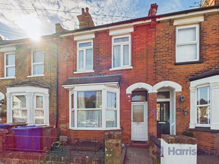 3 Bedroom Terraced House For Sale In Whitstable Road, Faversham, Kent, ME13