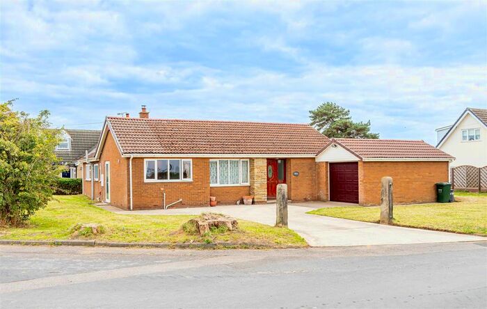 3 Bedroom Detached Bungalow For Sale In Heck Lane, Hensall, Goole, DN14