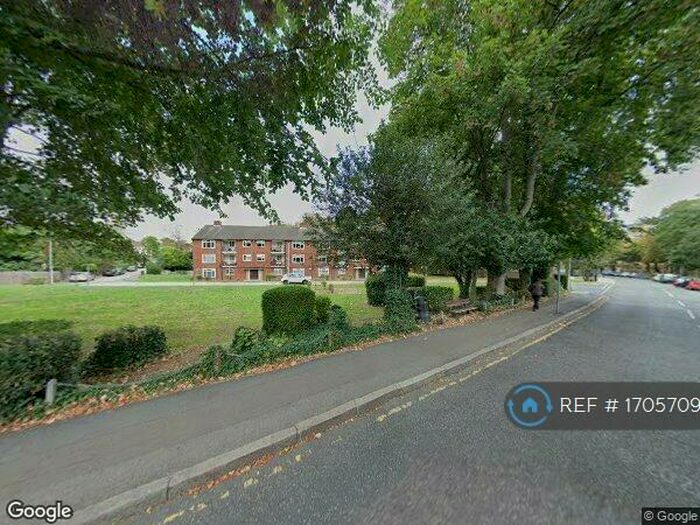 3 Bedroom Flat To Rent In Croft Lodge Close, Woodford Green, IG8