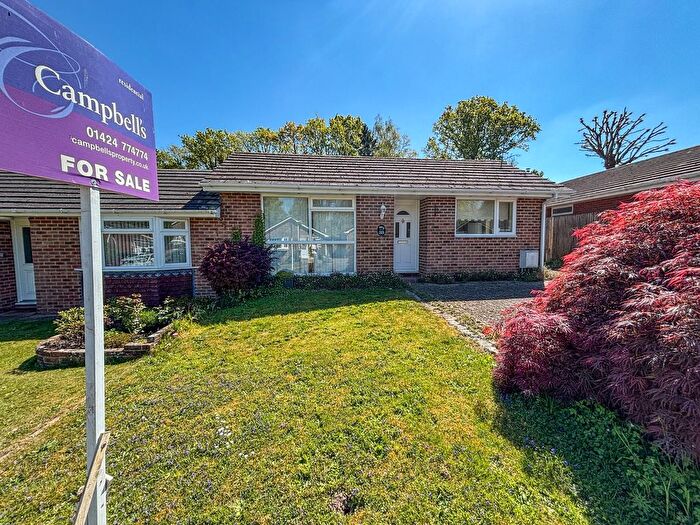 2 Bedroom Bungalow For Sale In Norman Close, Battle, TN33