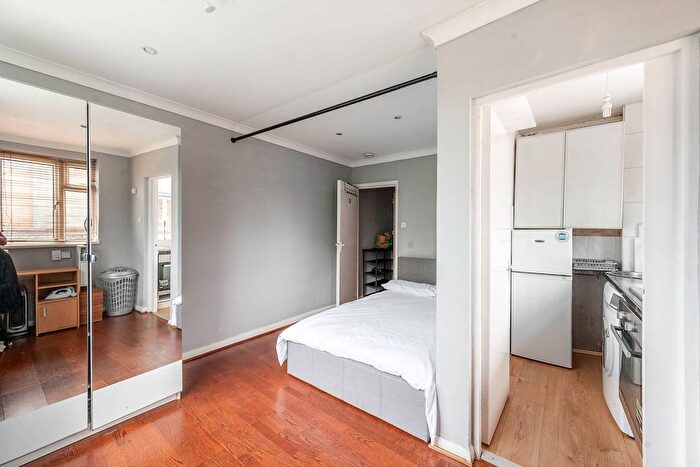 Studio To Rent In Staverton Road, Willesden Green, London, NW2