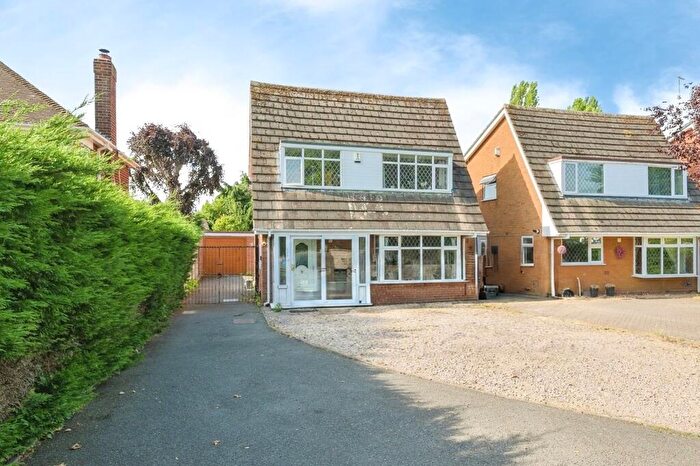 4 Bedroom Detached House For Sale In Watling Street, Mile Oak, Tamworth, B78