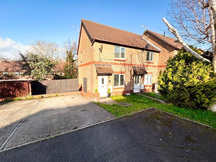 2 Bedroom Semi Detached House For Sale In Bryn Amlwg, North Cornelly, CF33