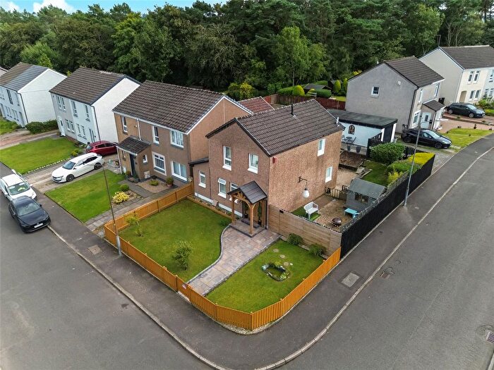 3 Bedroom Detached House For Sale In Medwin Gardens, Gardenhall, East Kilbride, South Lanarkshire, G75