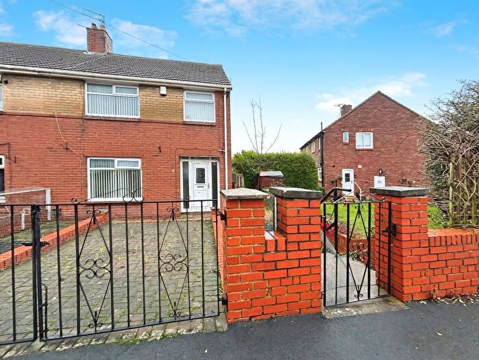 3 Bedroom Semi Detached House For Sale In Burns Avenue, Boldon Colliery, NE35