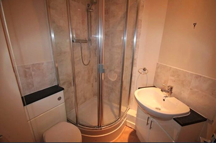 2 Bedroom Flat To Rent In Ferndale Court, Kendra Hall Road, South Croydon, Surrey, CR2