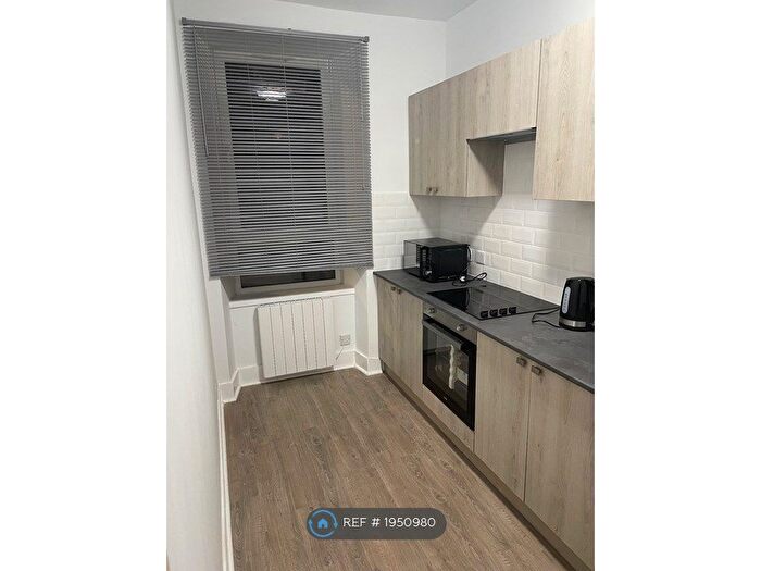 1 Bedroom Flat To Rent In Powis Place, Aberdeen, AB25