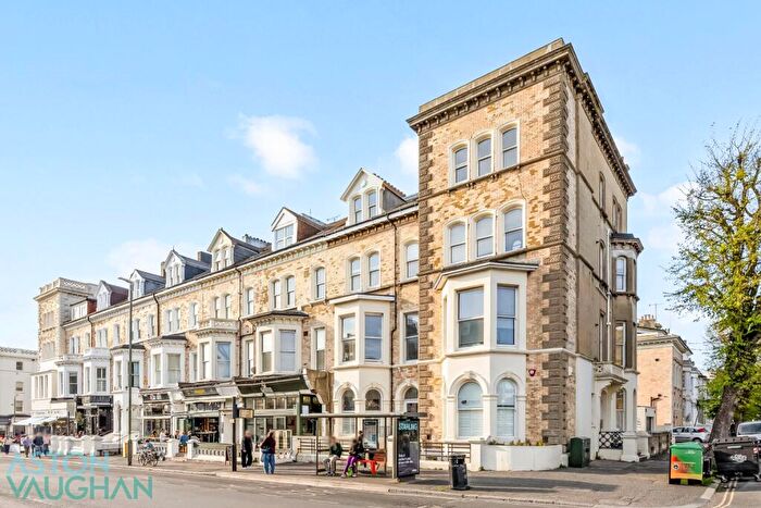 2 Bedroom Apartment To Rent In Selborne Road, Hove, BN3