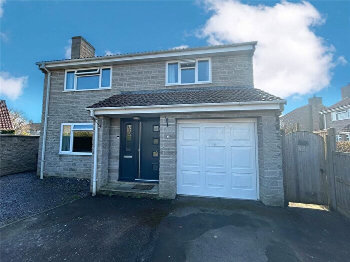 4 Bedroom Detached House To Rent In Amberley Close, Keinton Mandeville, Somerton, Somerset, TA11