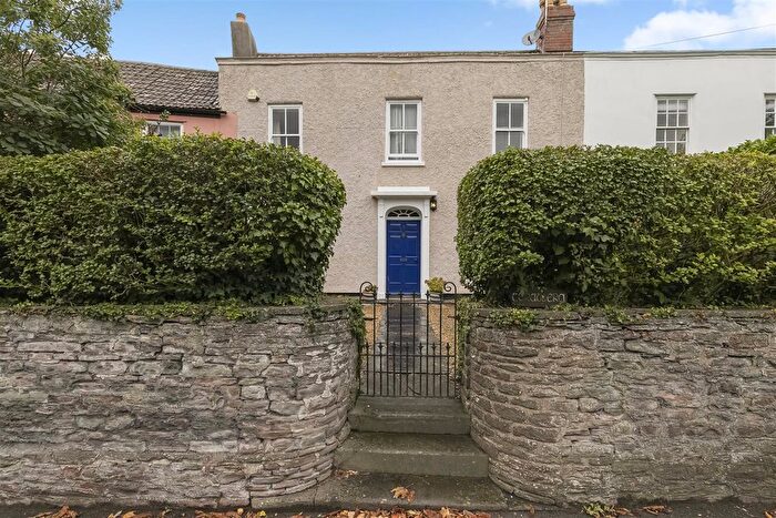 3 Bedroom Cottage For Sale In Bristol Road, Hambrook, Bristol, BS16