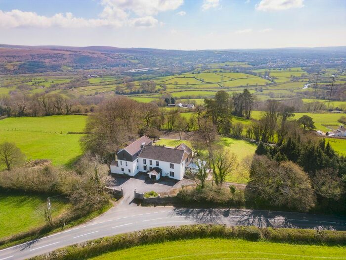 7 Bedroom Detached House For Sale In Pontarddulais, Swansea, SA4