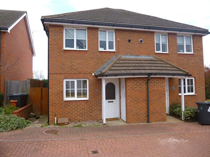 2 Bedroom Semi-Detached House To Rent In Eversleigh Rise, Whitstable, CT5