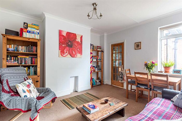 2 Bedroom Flat To Rent In Heatherslaw Road, Fenham, NE4