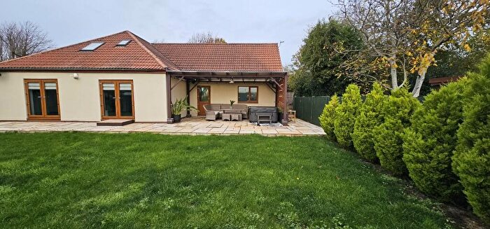 6 Bedroom Detached House For Sale In Abbott Road, BS35