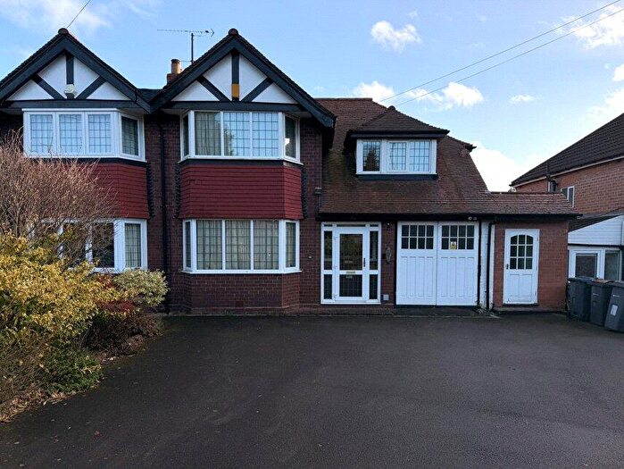 3 Bedroom Semi Detached House For Sale In Redditch Road, Birmingham, West Midlands, B38
