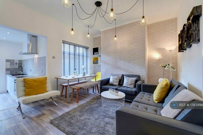 5 Bedroom Terraced House To Rent In Sandy Lane, Manchester, M21