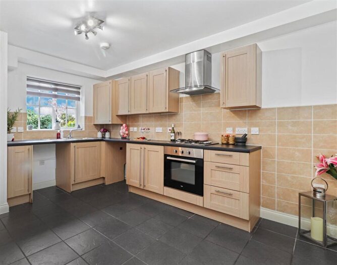 3 Bedroom Semi Detached House To Rent In Rowan Mews, Burtenshaw Lane, Hailsham, BN27