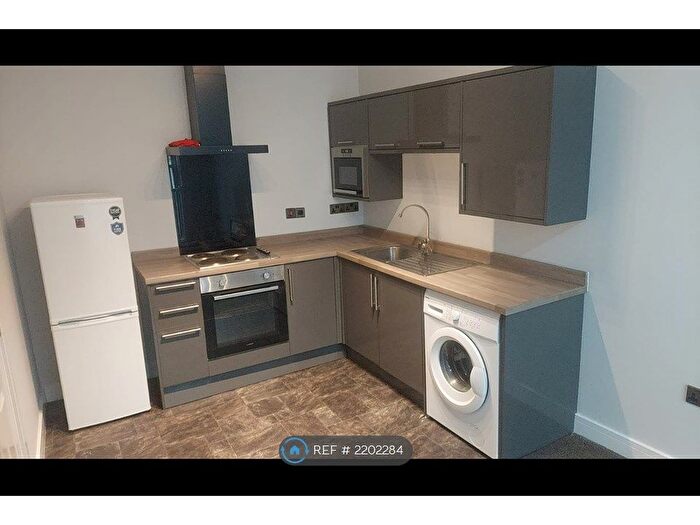 1 Bedroom Flat To Rent In Elizabeth Street, Burnley, BB11